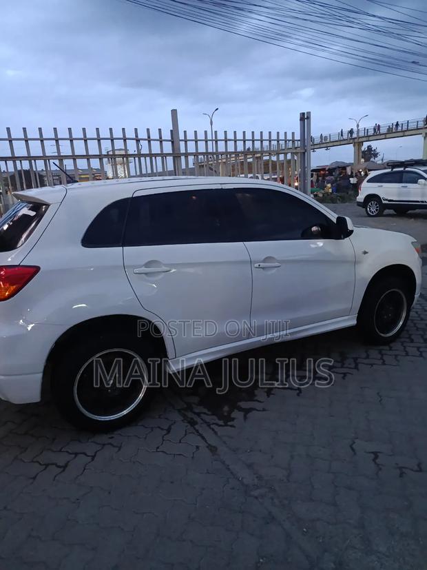 Mitsubishi RVR 2.0 2011 White