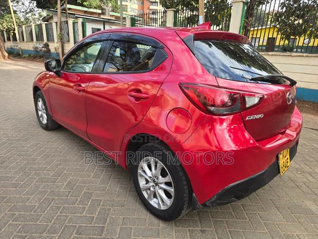 Mazda Demio 2016 Red