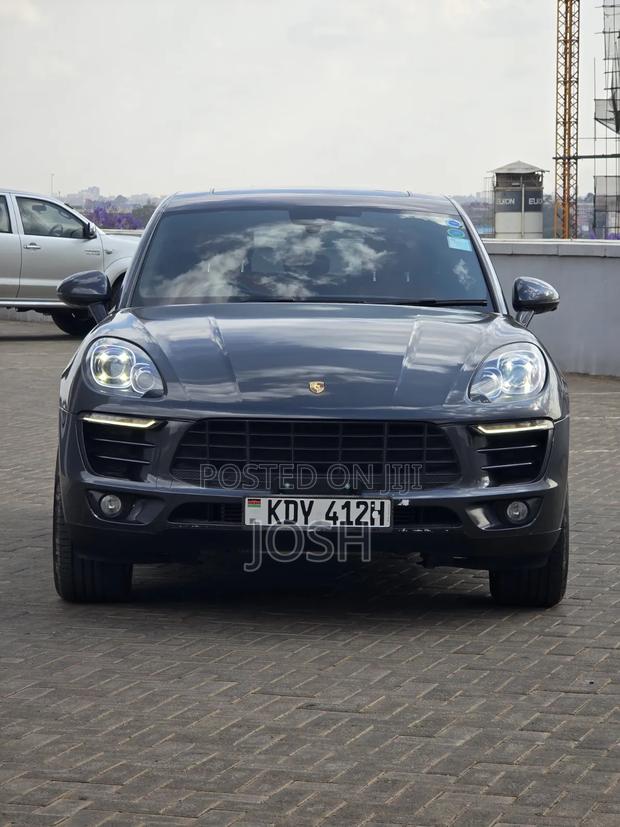 Porsche Macan 2018 Gray