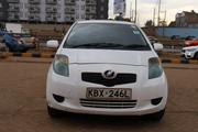 Toyota Vitz 2006 White for sale