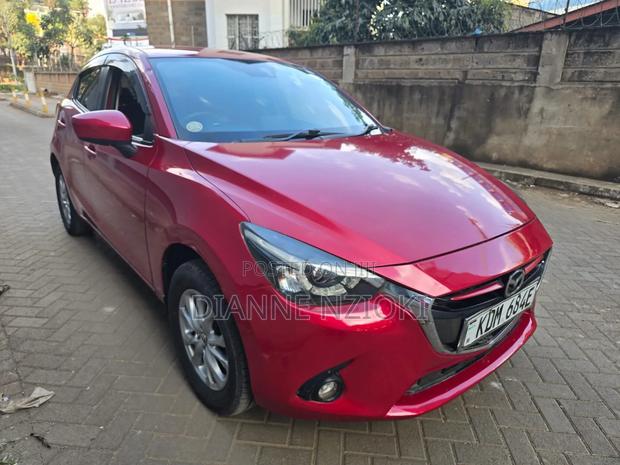 Mazda Demio 2016 Burgundy