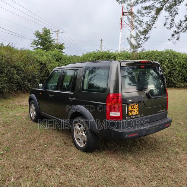 Land Rover Discovery 2004 Green