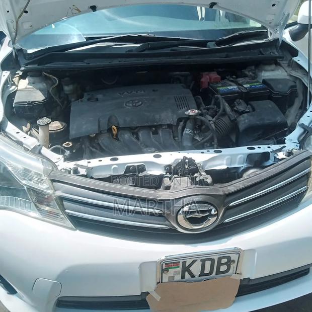 Toyota Corolla Fielder 2013 White