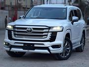 Toyota Land Cruiser LC300 2021 White for sale