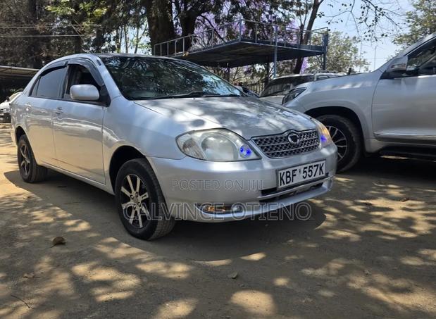 Toyota Corolla 2004 Silver