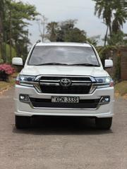 Toyota Land Cruiser 4.6 V8 ZX 2010 White for sale