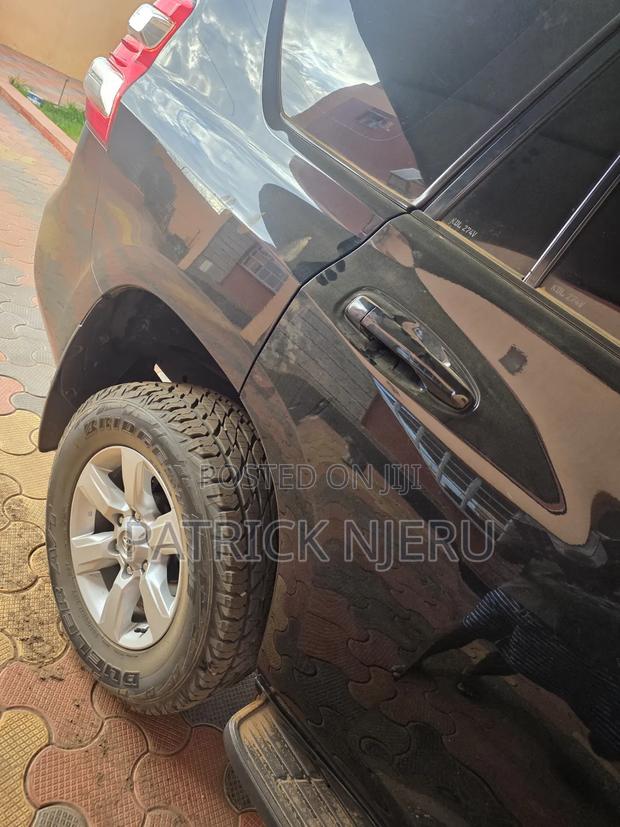 Toyota Land Cruiser Prado 2.8 D-4D 2016 Black