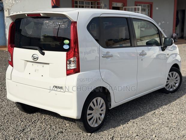 Daihatsu Move 2019 White