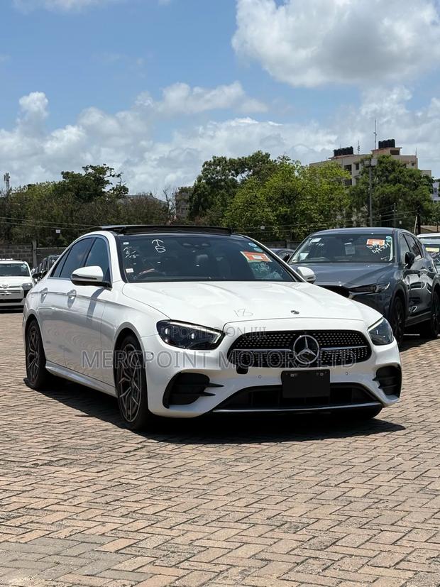 Mercedes-Benz E200 2019 Pearl