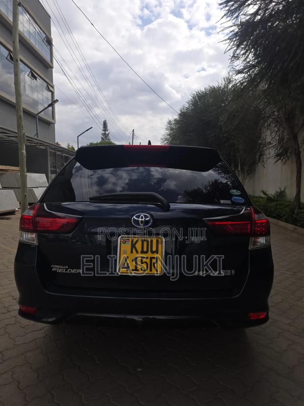 Toyota Corolla Fielder 2018 Black