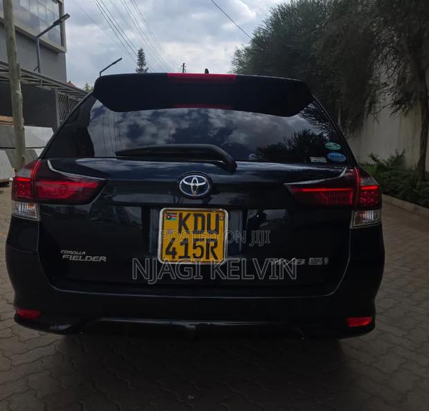 Toyota Corolla Fielder 1.5 Hybrid FWD 2018 Black