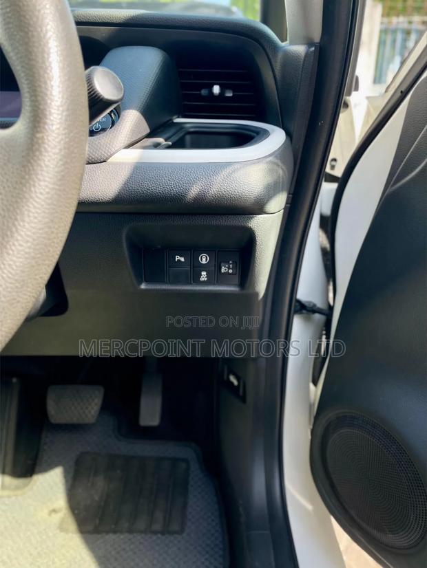 Honda Fit 2021 White
