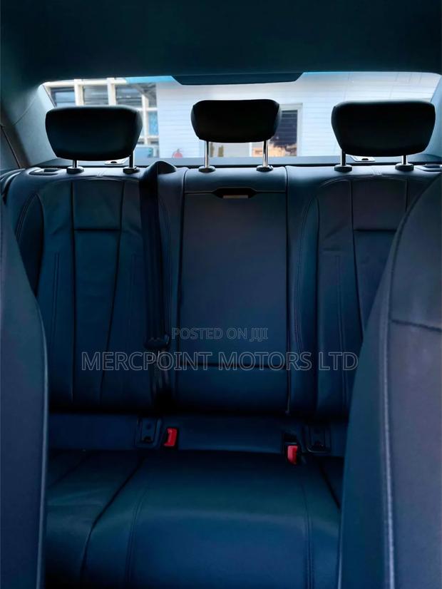 Honda Grace 2019 Blue