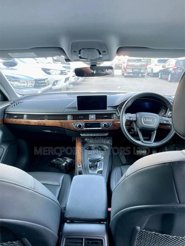 Audi A4 2.0T Premium FWD 2019 Pearl