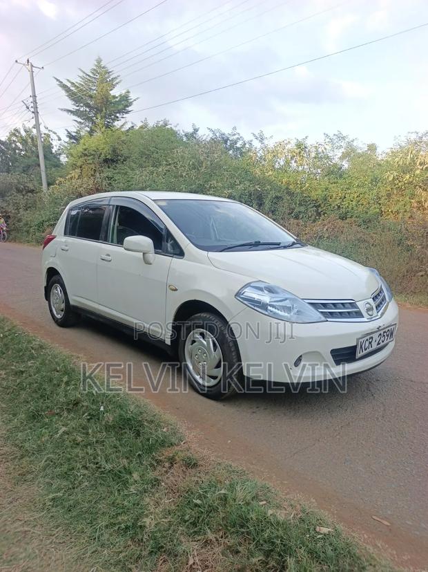 Nissan Tiida 2010 White