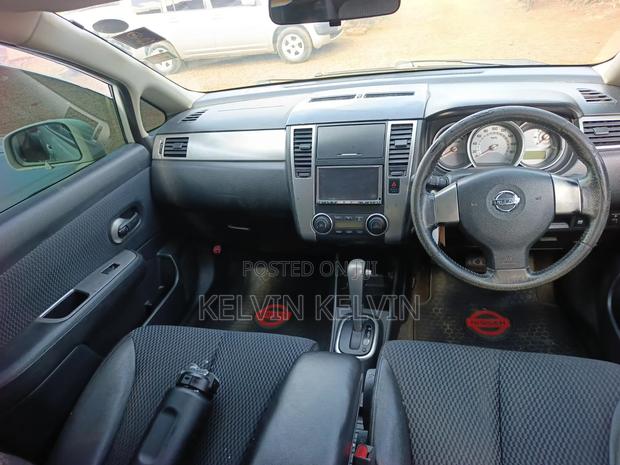 Nissan Tiida 2010 White