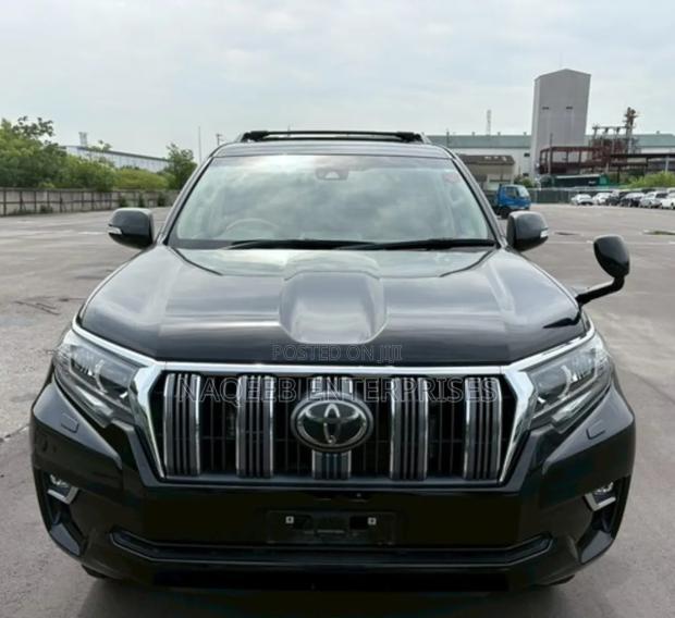 Toyota Land Cruiser Prado 2.8 2019 Black