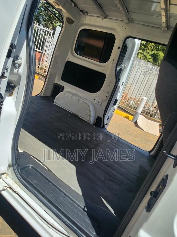 Nissan NP200 2018 White