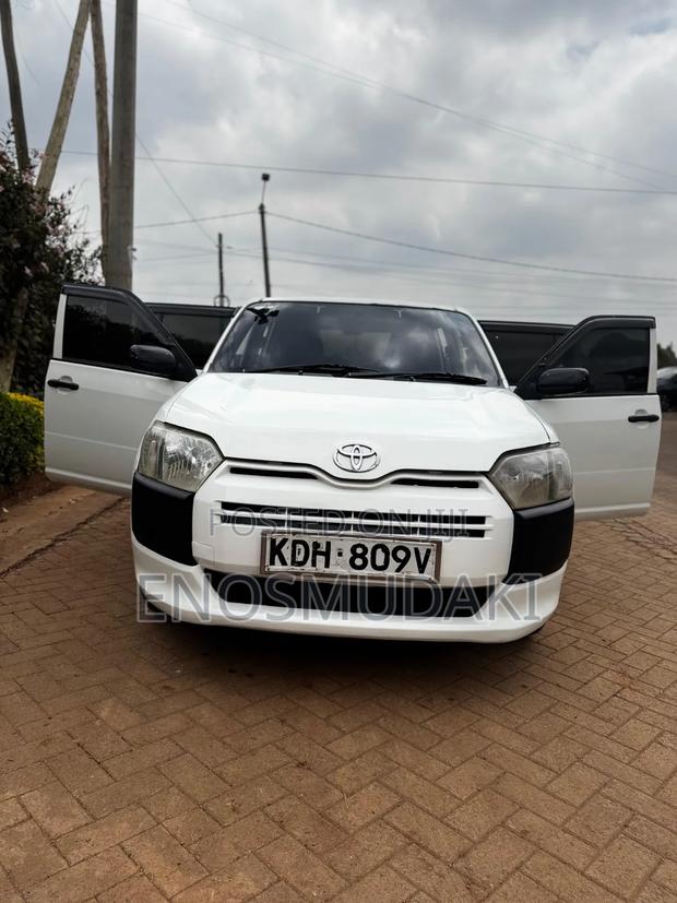 Toyota Probox 1.3 DX Comfort 2WD 2016 White