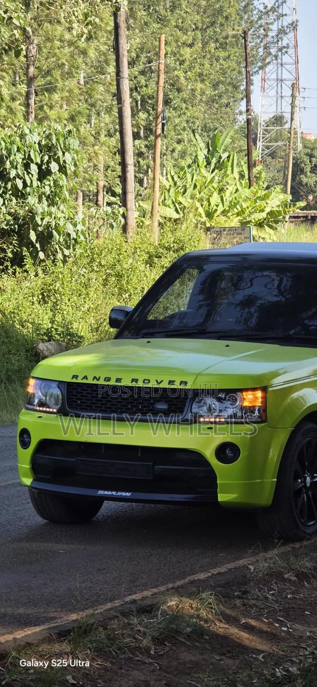 Land Rover Range Rover Sport 2012 Red