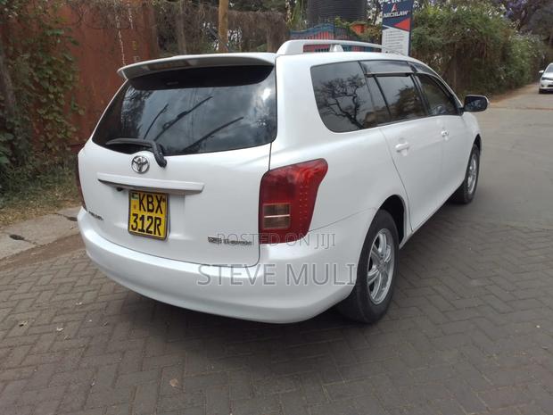 Toyota Corolla Fielder 1.5 Petrol FWD 2007 White