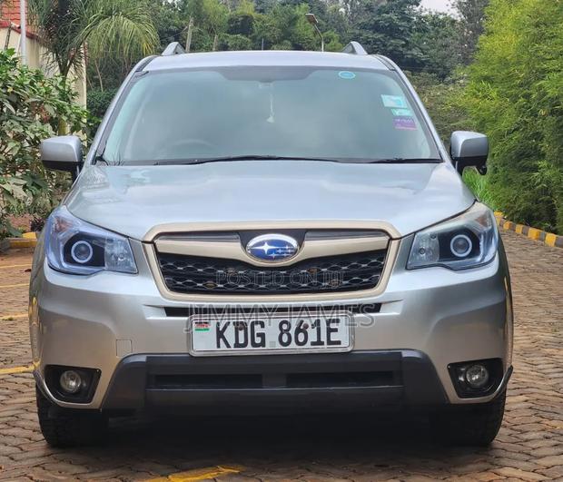 Subaru Forester 2.0XT Premium 4dr SUV AWD (2.0L 4cyl Turbo CVT) 2014