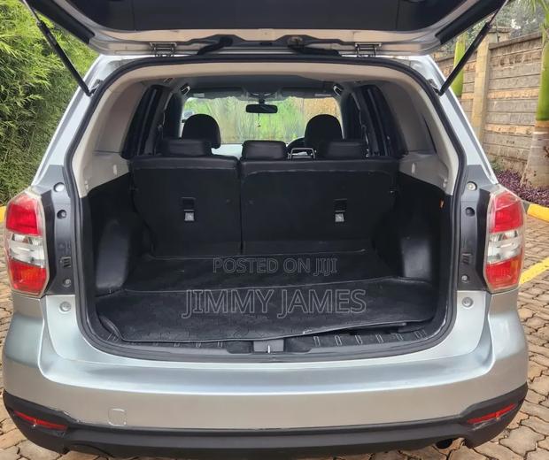 Subaru Forester 2.0XT Premium 4dr SUV AWD (2.0L 4cyl Turbo CVT) 2014