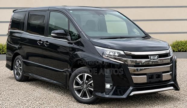 Toyota Noah 2.0 FWD (8 Seater) 2019 Matt Black