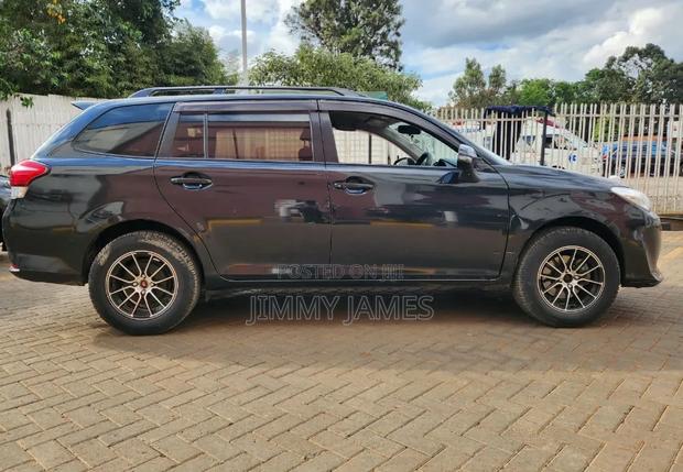 Toyota Corolla Fielder 1.5 Petrol AWD 2015 Black