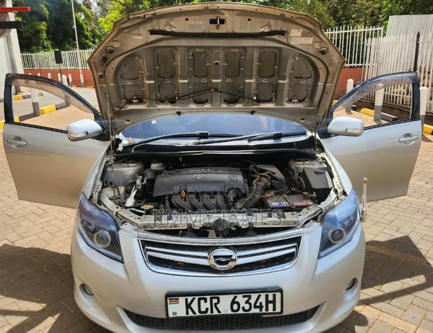 Toyota Corolla Fielder 1.5 Petrol AWD 2011 Silver