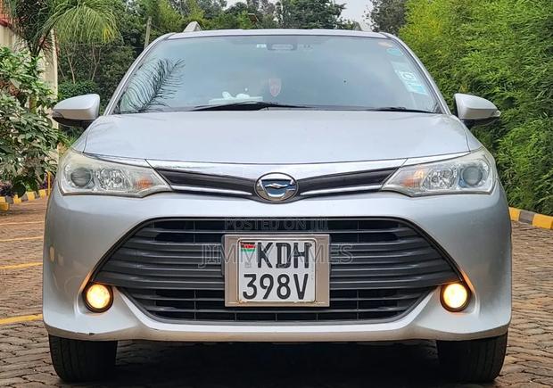 Toyota Corolla Fielder 1.5 Petrol AWD 2017 Silver