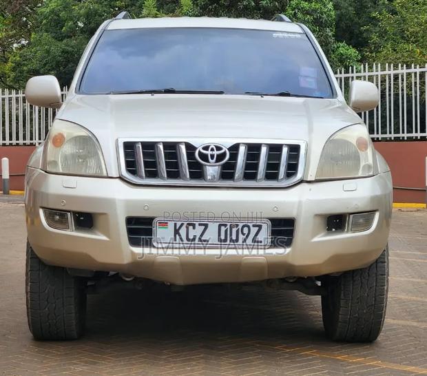 Toyota Land Cruiser Prado 3.0 D-4D 5dr 2008 Beige