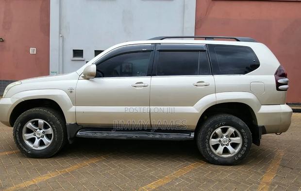 Toyota Land Cruiser Prado 3.0 D-4D 5dr 2008 Beige