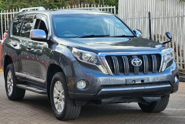 Toyota Land Cruiser Prado 2.8 D-4D 2015 Gray
