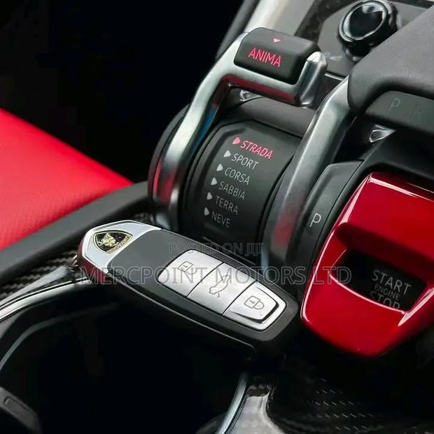 Lamborghini Urus Base 4dr AWD 2020 Pearl