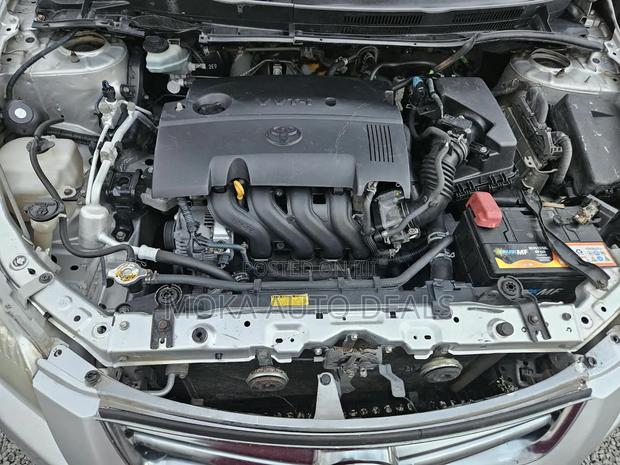 Toyota Corolla Fielder 1.5 Petrol FWD 2010 Silver
