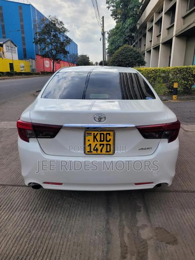 Toyota Mark X 2014 Ivory