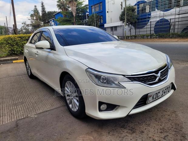 Toyota Mark X 2014 Ivory