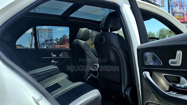 Mercedes-Benz GLE-Class GLE 400d 4MATIC 2020 White