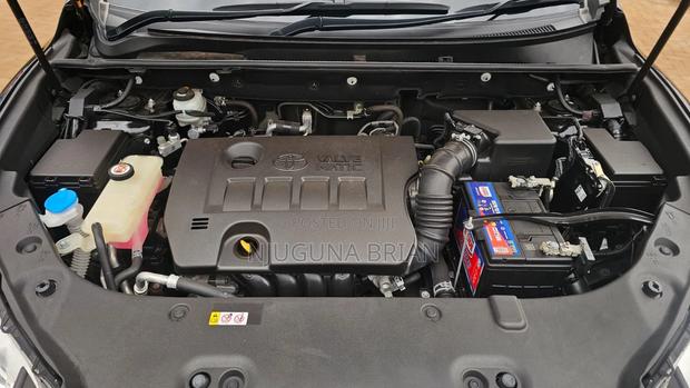 Toyota Harrier 2.0 2019 Black