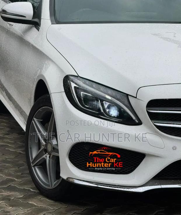 Mercedes-Benz C200 2016 White