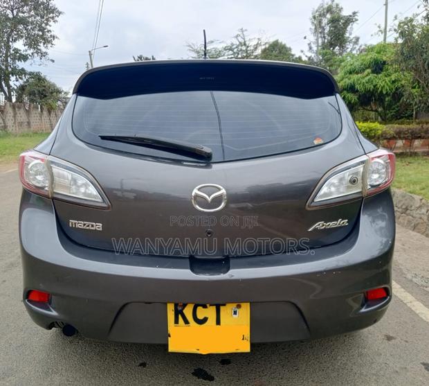 Mazda Axela 2012 Gray