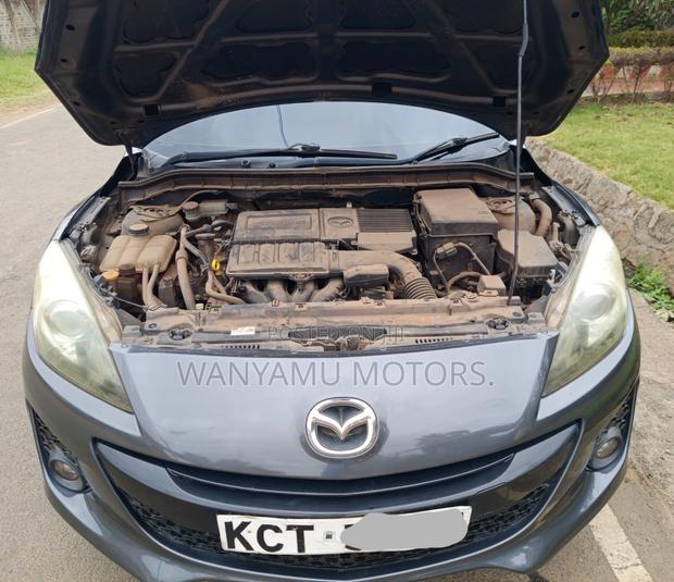 Mazda Axela 2012 Gray