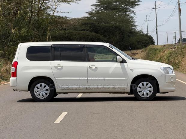 Toyota Succeed 2019 White