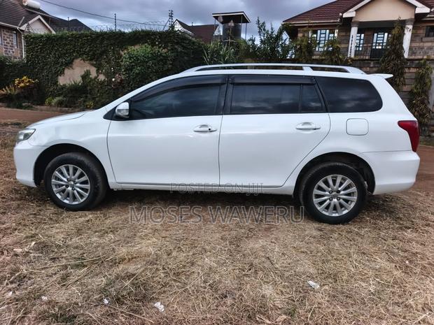 Toyota Corolla Fielder 2008 White