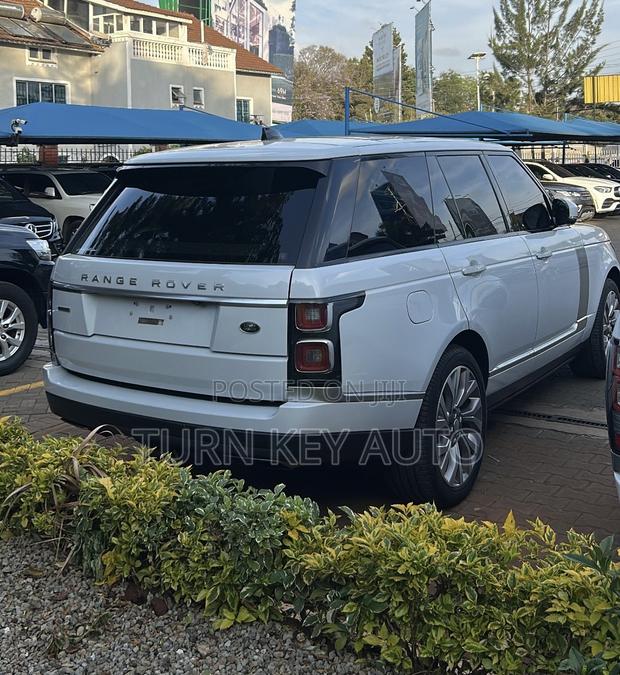 Land Rover Range Rover Vogue 2018 White
