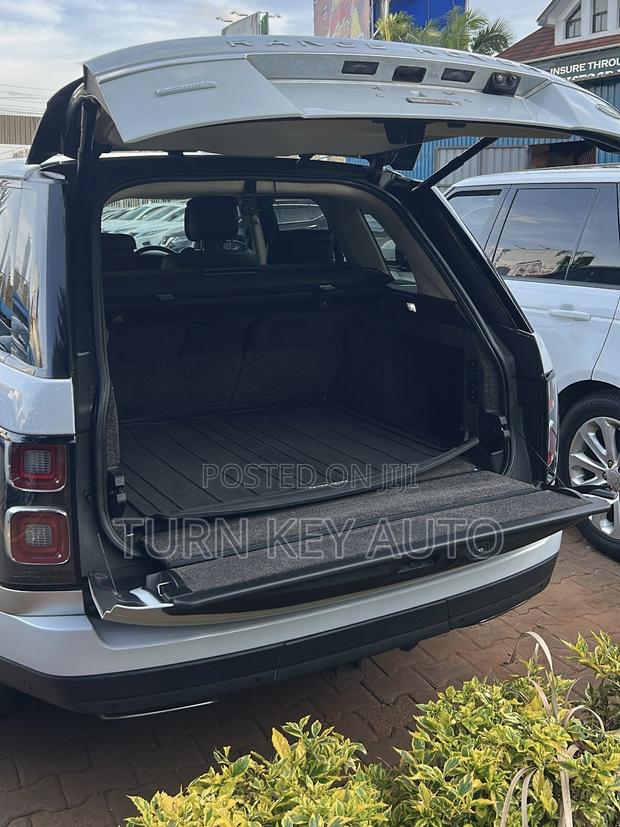 Land Rover Range Rover Vogue 2018 White