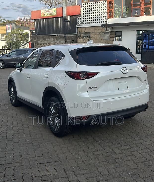 Mazda CX-5 2018 White