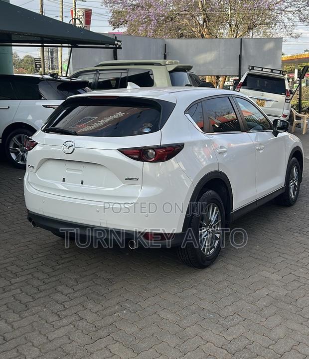 Mazda CX-5 2018 White