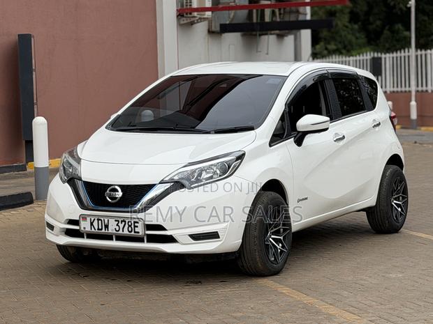 Nissan Note 2018 White
